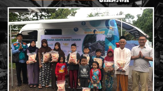 YICB PEDULI GEMPA CIANJUR BANTUAN SEMBAKO PEMERIKSAAN KESEHATAN DAN OBAT-OBATAN